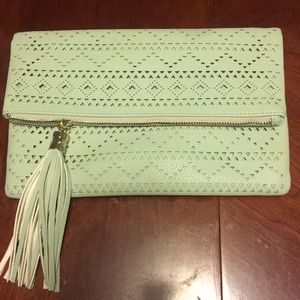 Springtime Clutch